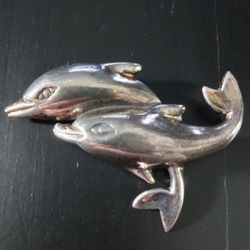 925 Silver Two Double Dolphins Brooch SEE DESCRIPTION FOR SIZES AND WEIGHT 