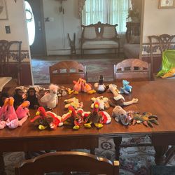 23 Beanie Babies All With Tags Selling As Lot