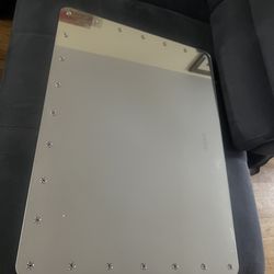 LED Mirror without bulbs & power adapter