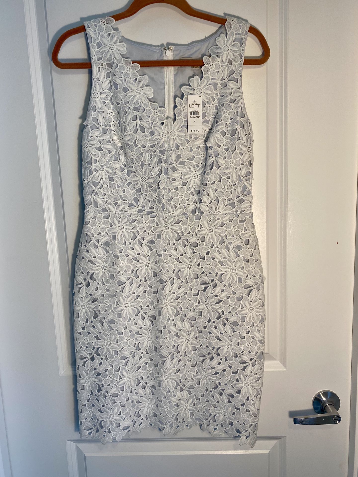 Ann Taylor Loft Lace Sheath Dress. White. Size 4