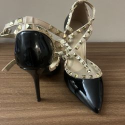 Wild Diva ADORA Studded Stilletto Heels Black/Tan Size 7.5