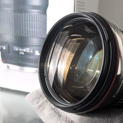 Canon EF 135mm f/2L USM 