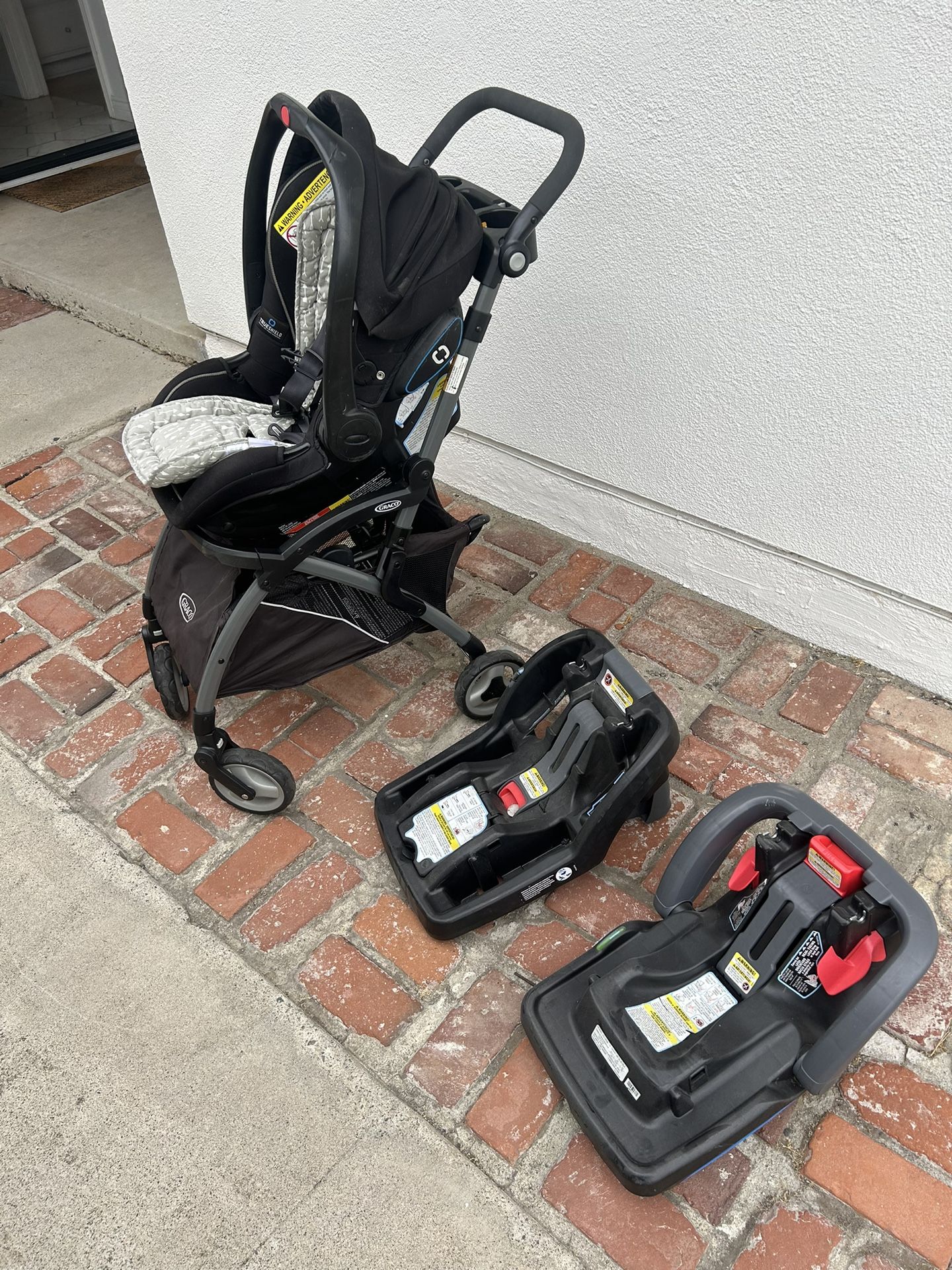 Graco Car Seat And Stroller