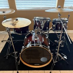 4 piece Gretsch Renown Cherry with Cases - $2,000
