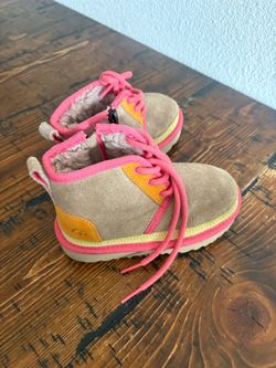 UGG Kids Lace-Up Suede Boots