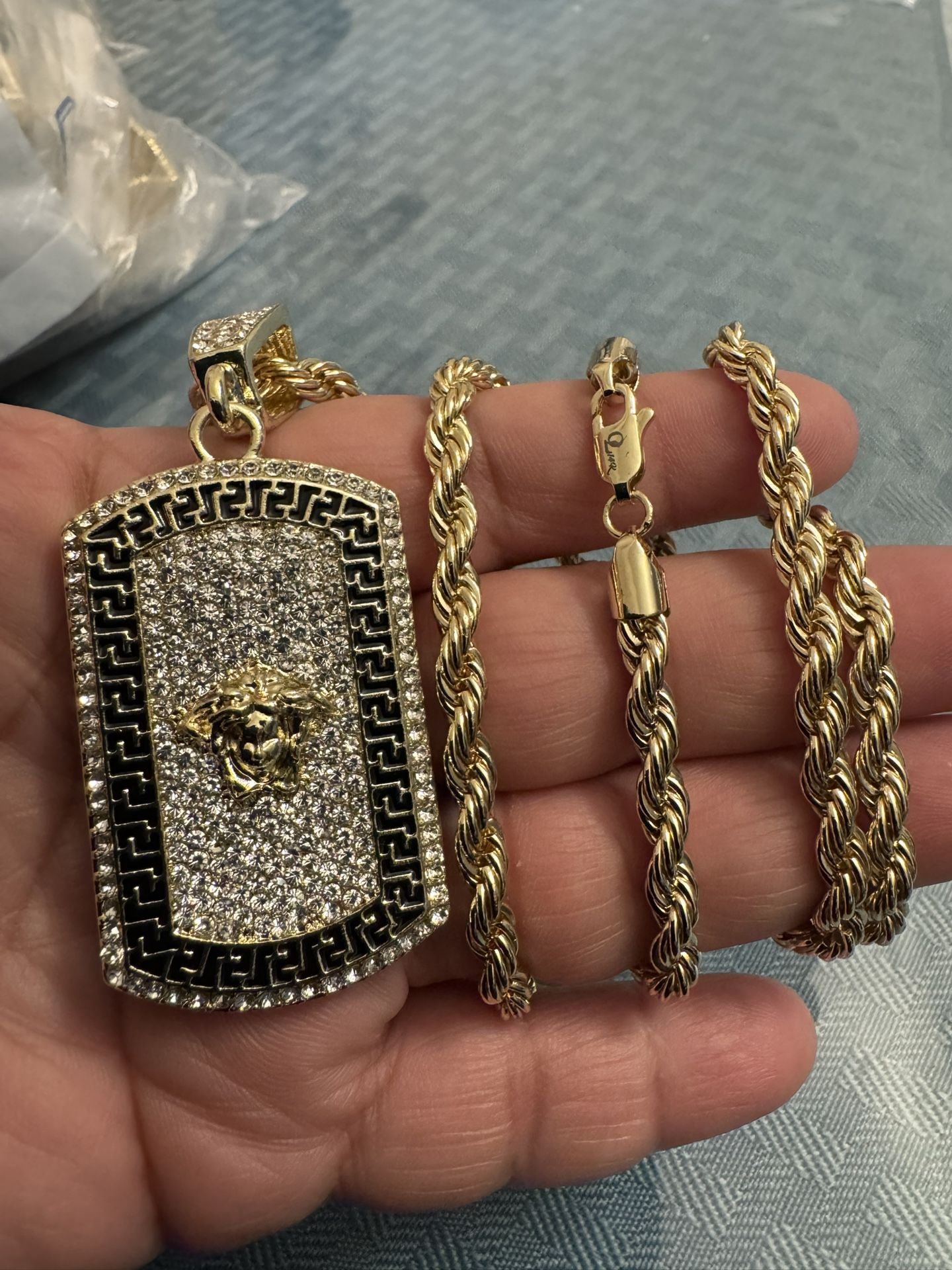 Gold plated Necklace And Pendant