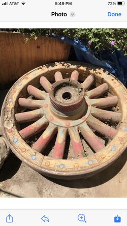 Circus Wagon Wheel Antique 