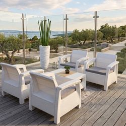 LIKE NEW - outdoor furniture