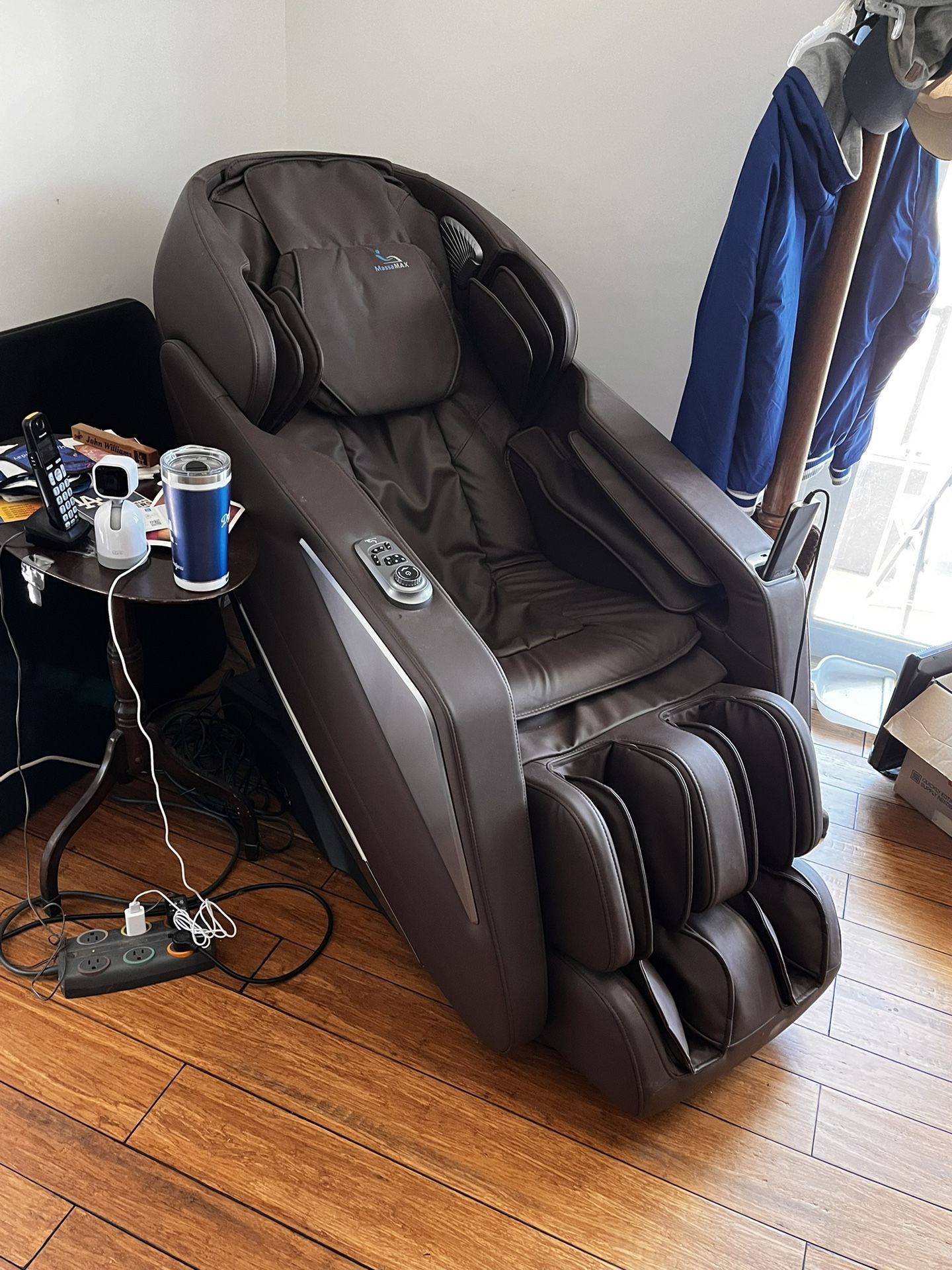 MassMax Massage Chair