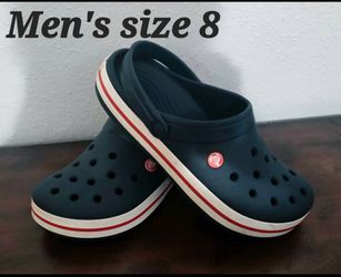 crocs