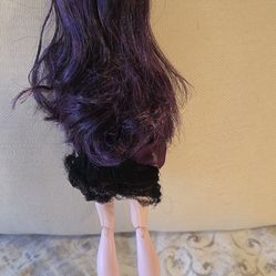 DOLL $10