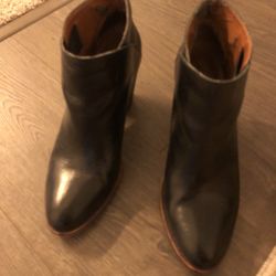 Lucky Brand Leather Boots- Women’s 9