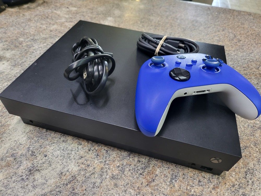 Xbox 1x video game system 1TB