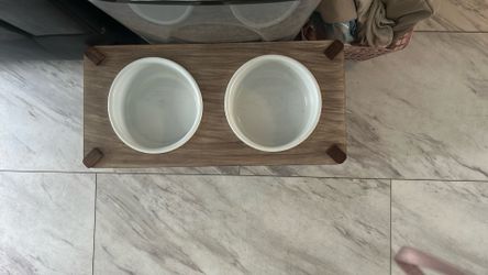 Dog Bowls With Stand.