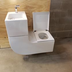 Sink With Toilet 