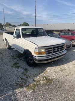 1992 Ford F-150 900$ cash