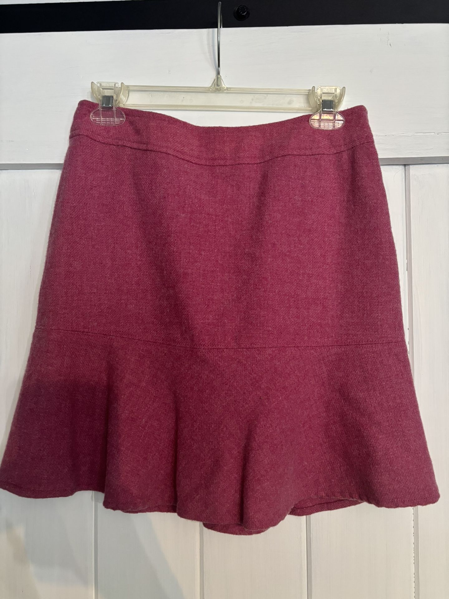 Wool Skirt Lightly Worn Size 2. Gap