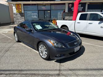 2011 INFINITI G37
