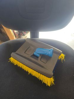 Deck brush