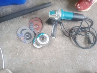 Makita