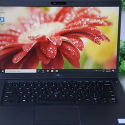 GAMING LAPTOP CORE I7 9TH GEN 32 GB RAM 512 GB SSD