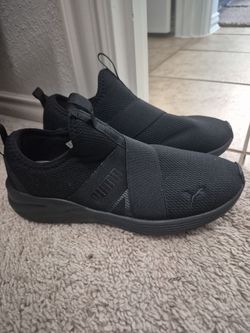 Women's Puma Shoes Size8