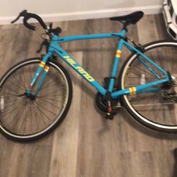 Hiland Racing Bike rode once