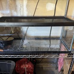 2x 29 Gallon Aquariums With Lids