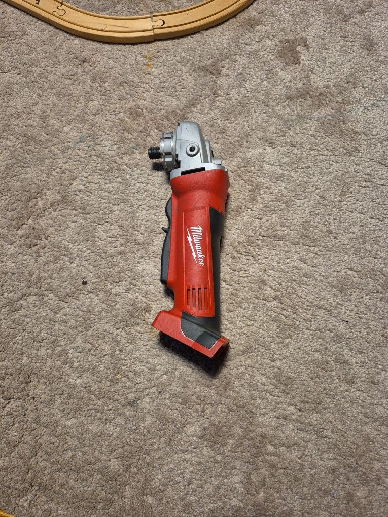 Milwaukee Grinder 4 1/2