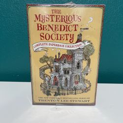 The Mysterious Benedict Society Paperback Boxed Set