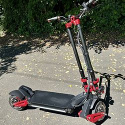 Electric Scooter (HIGH PERFORMANCE!!!)