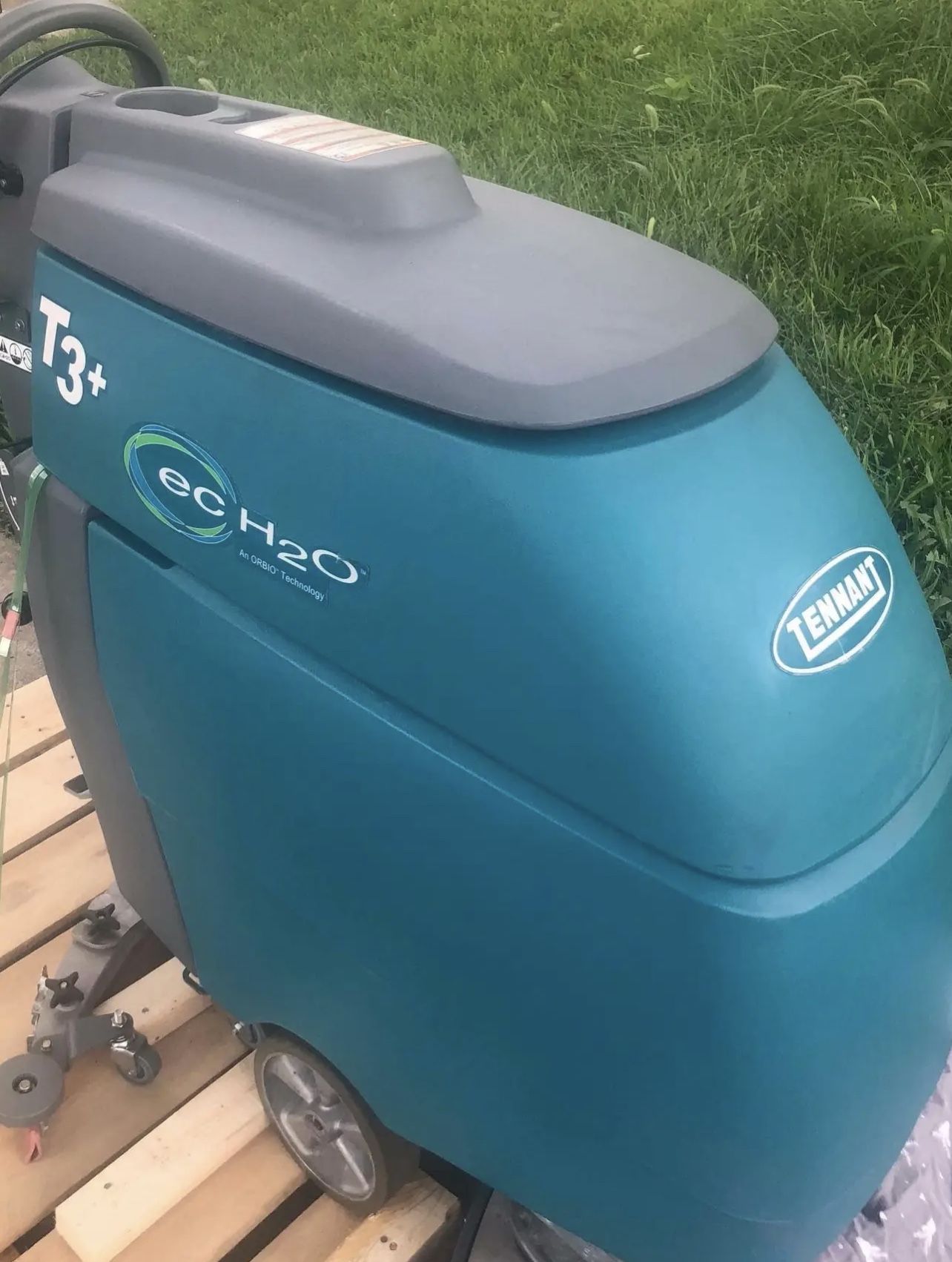 Walk Behind Auto Scrubber