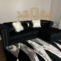 Brand New Yaz Sectional  (Black) Color: Black Material: Velvet Overall Size: 97"W * 61"D * 32"H 