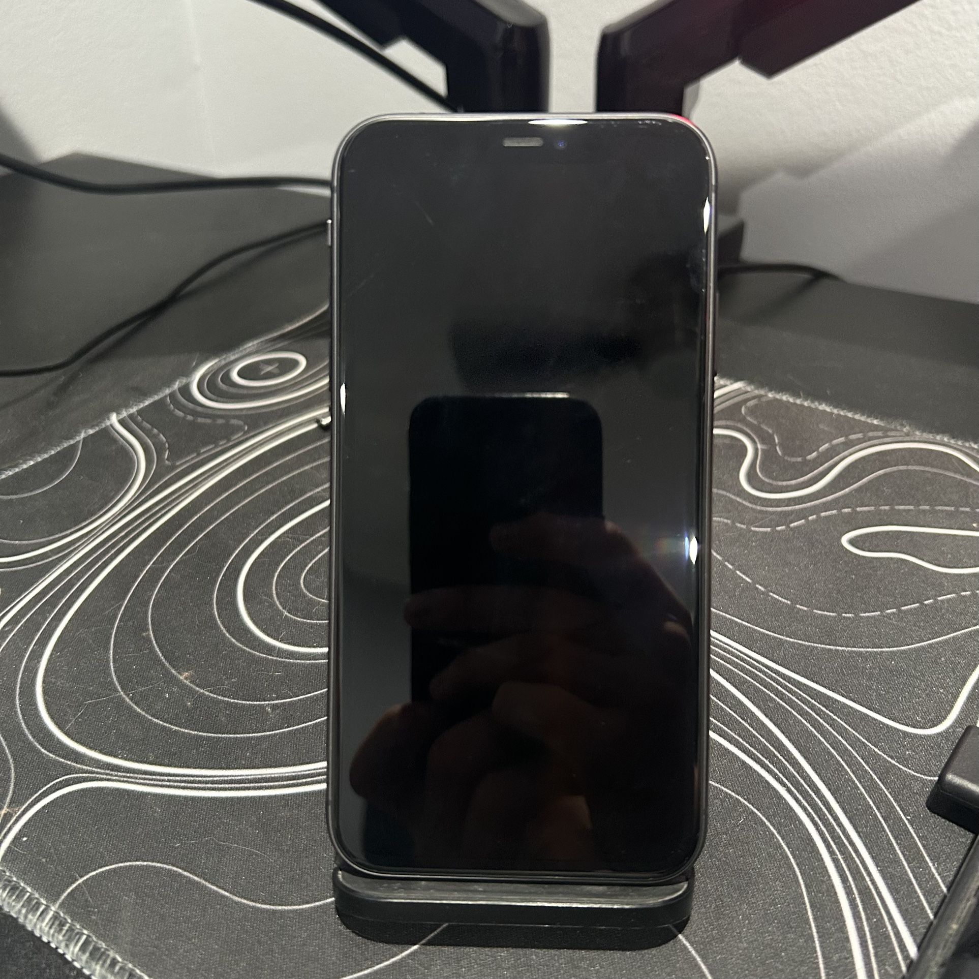 Iphone 11 64gb 100% Battery No Sim Restrictions