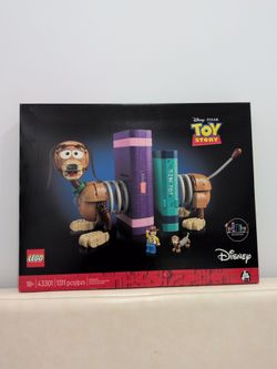 LEGO Disney and Pixar Toy Story Slinky Dog Bookends 43301 Building Set