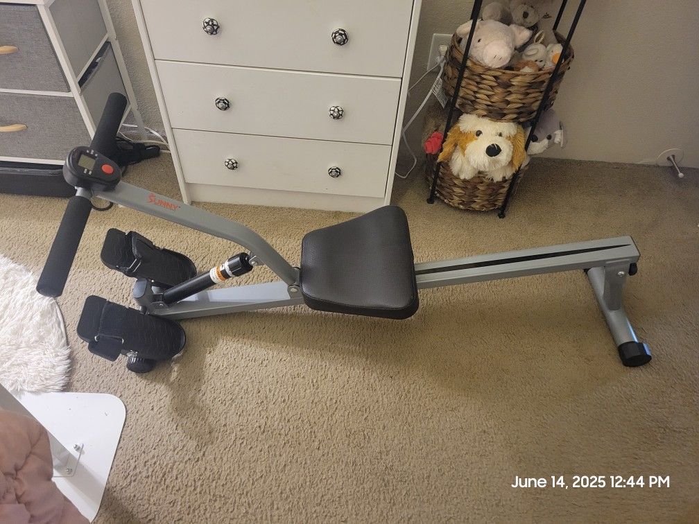 Like New!**Exercise Rower**