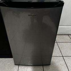 Whirlpool Mini Fridge