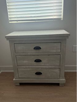 Rustic Gray 3-Drawer Nightstand with Built-in USB Charging Port
