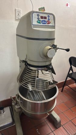 Used. Units good condition Sale$3000