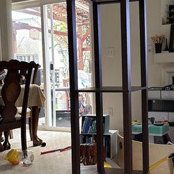 Three-way Lamp With Shelves