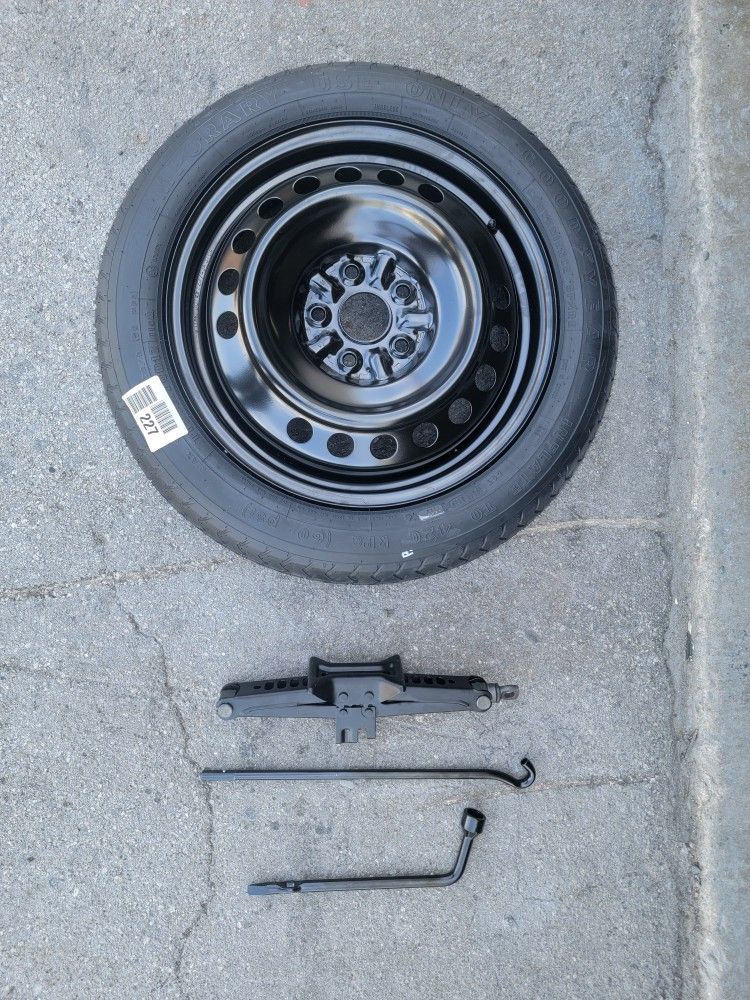 2021 Toyota Camry Spare Tire