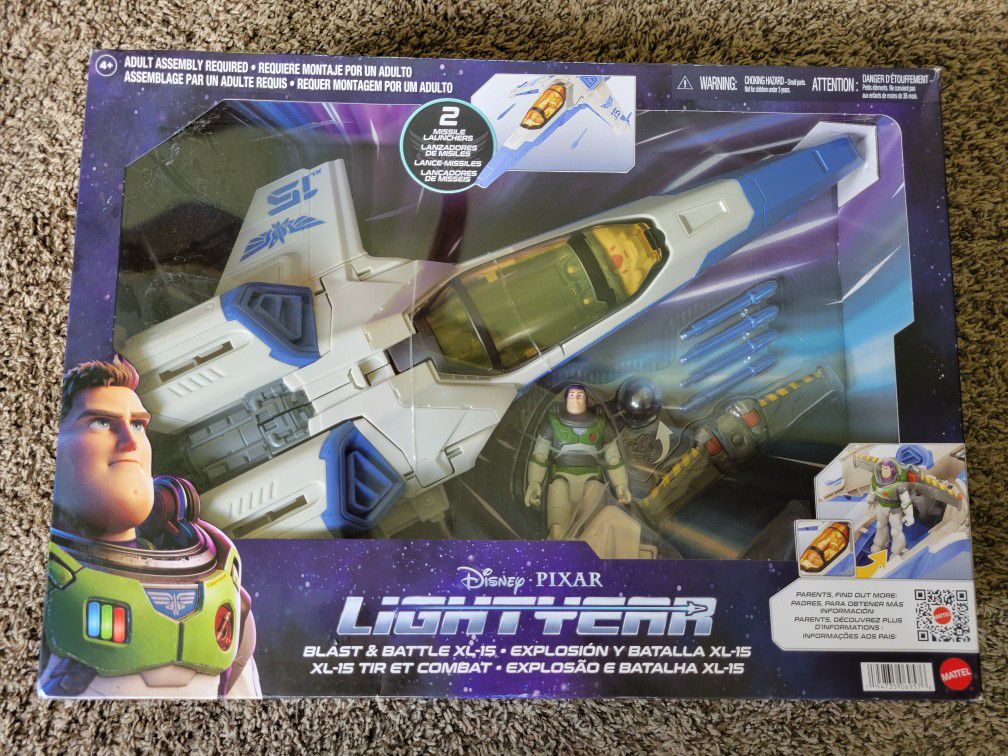 Lightyear Blast and Battle Spaceship 