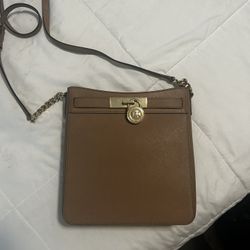 Micheal Kors Purse 