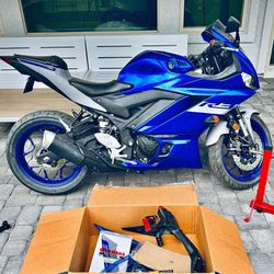 2021 Yamaha R3