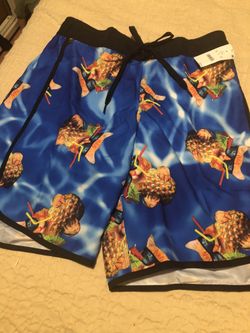 Swimming trunks men’s shorts size M