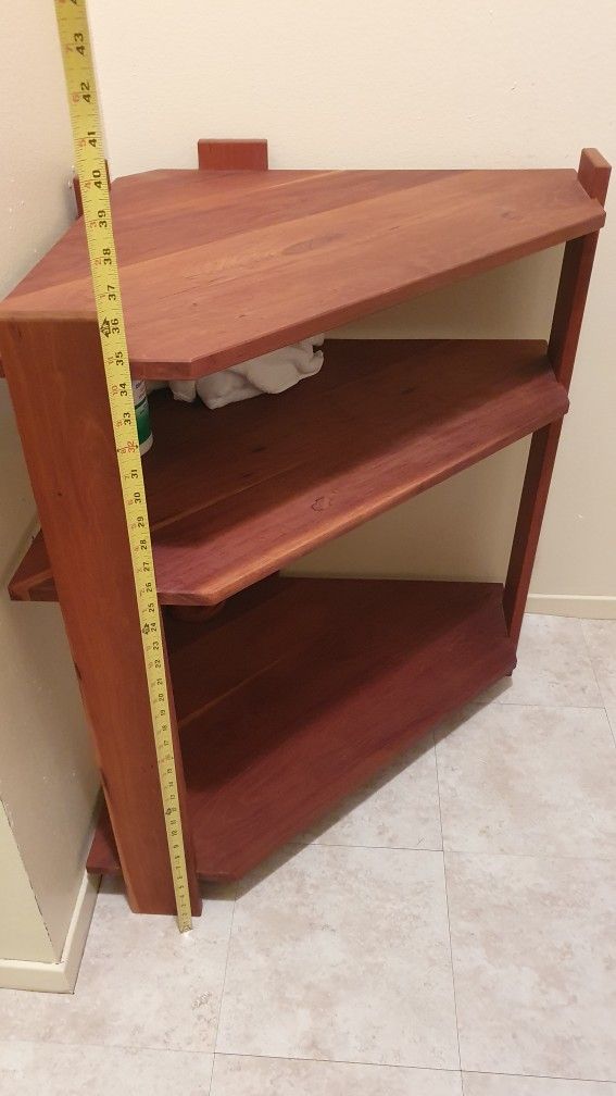 Corner Shelving 