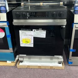 Stove Slide In New Open Box And 1 Year Warranty 