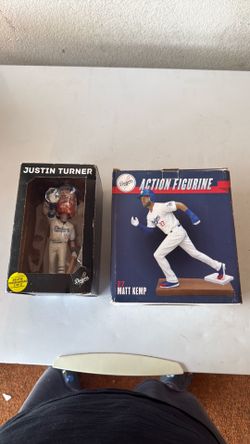 Dodgers figures/bobbleheads