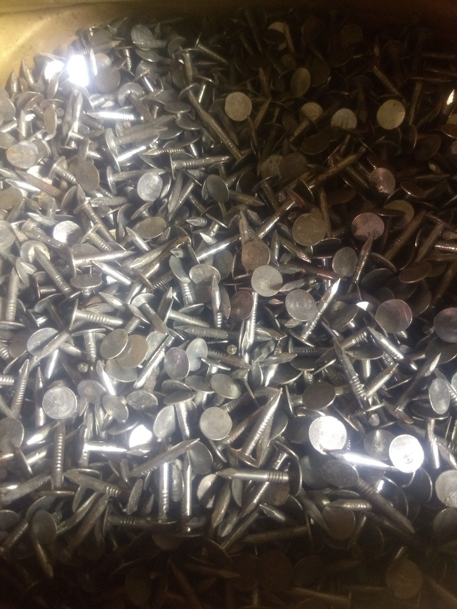 Roofing nails