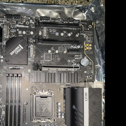 MSI PRO Z690-A WIFI ATX LGA1700 Motherboard with Windows 11 Home Key Assigned